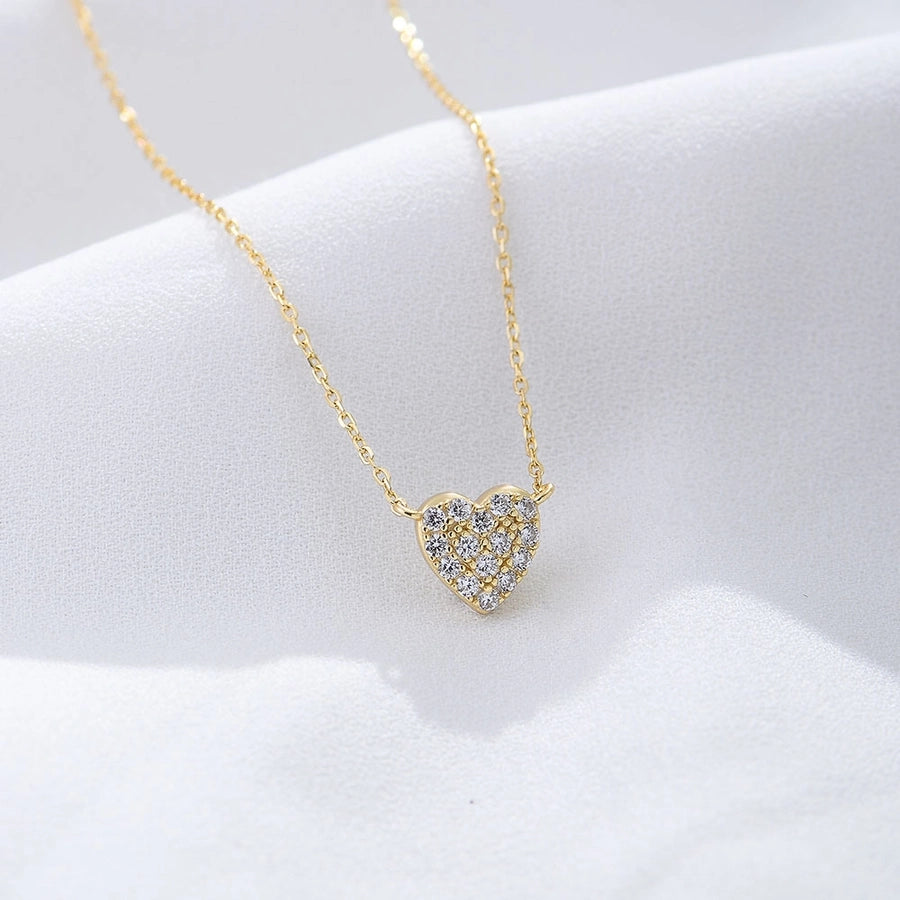 Avery Heart Pendant Necklace