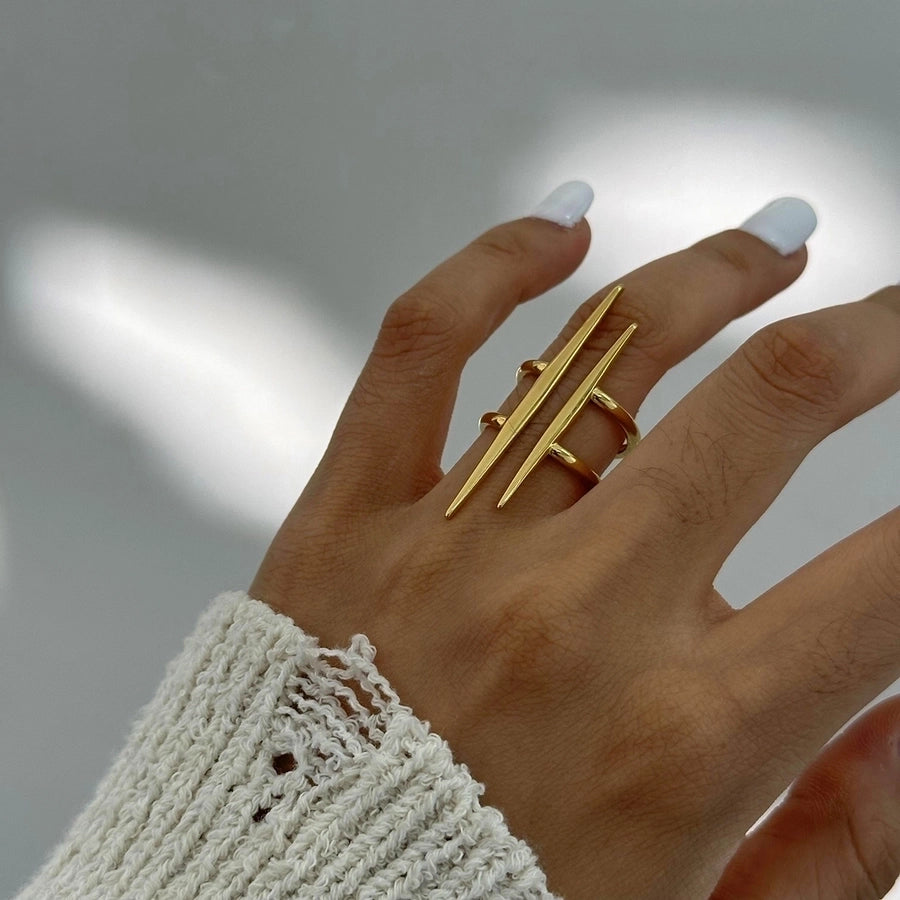 Emma Parallel Double-Layer Lines Rings