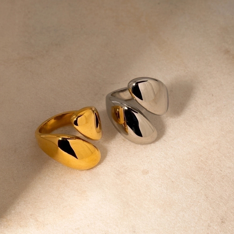 Elizabeth Modern Rings