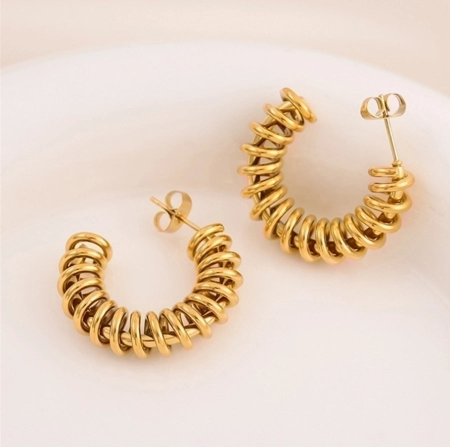 Nikki Retro Earrings 18k Gold Plated