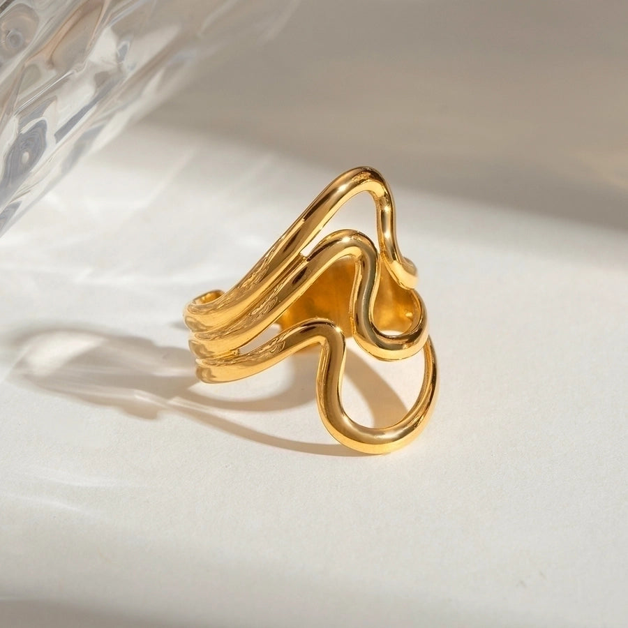 Natasha Wave Ring 18k Gold Plated