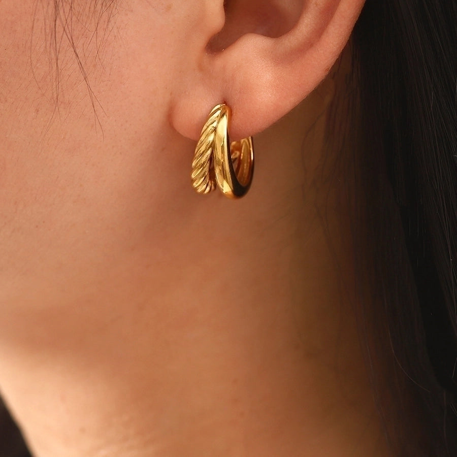 Brielle Huggies Earrings 18k Gold Plated