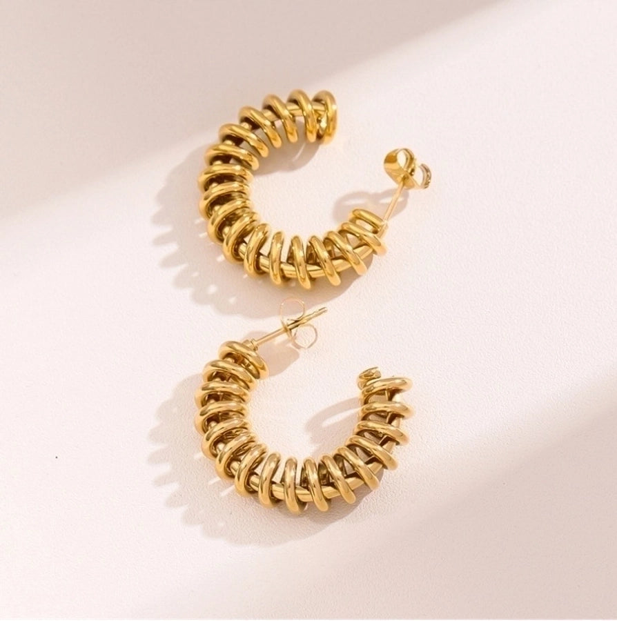 Nikki Retro Earrings 18k Gold Plated